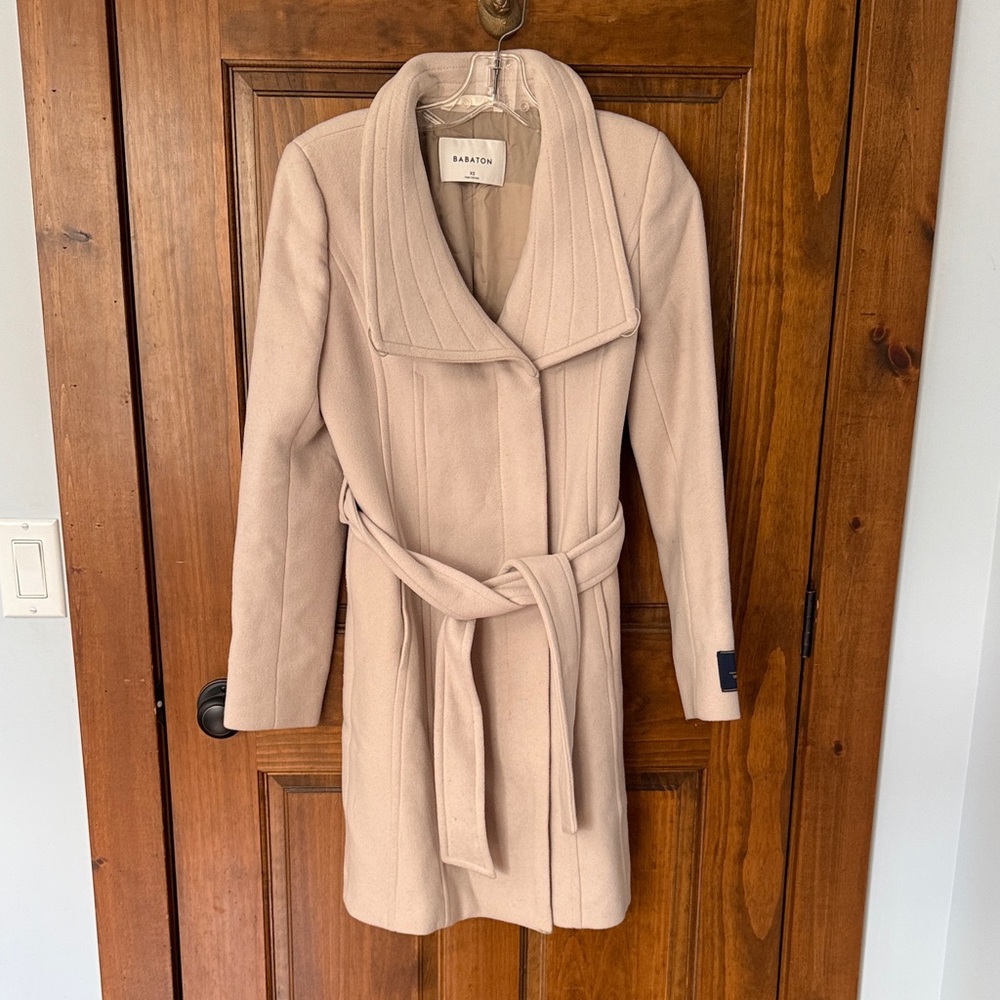 Babaton Women's Tan Trench Coat